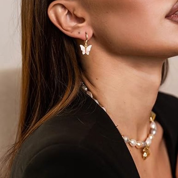 Neiman Marcus Butterfly Gold Dangle 14K Gold Plated Hoop Earrings with Clover - Picture 6 of 6